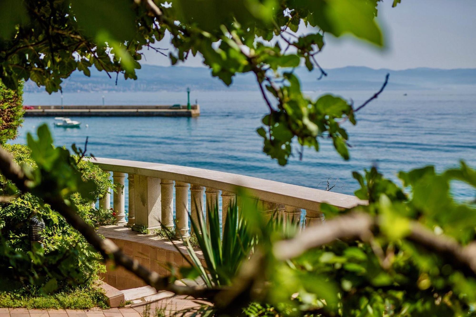 Villa Baronessa Lovran Exterior foto