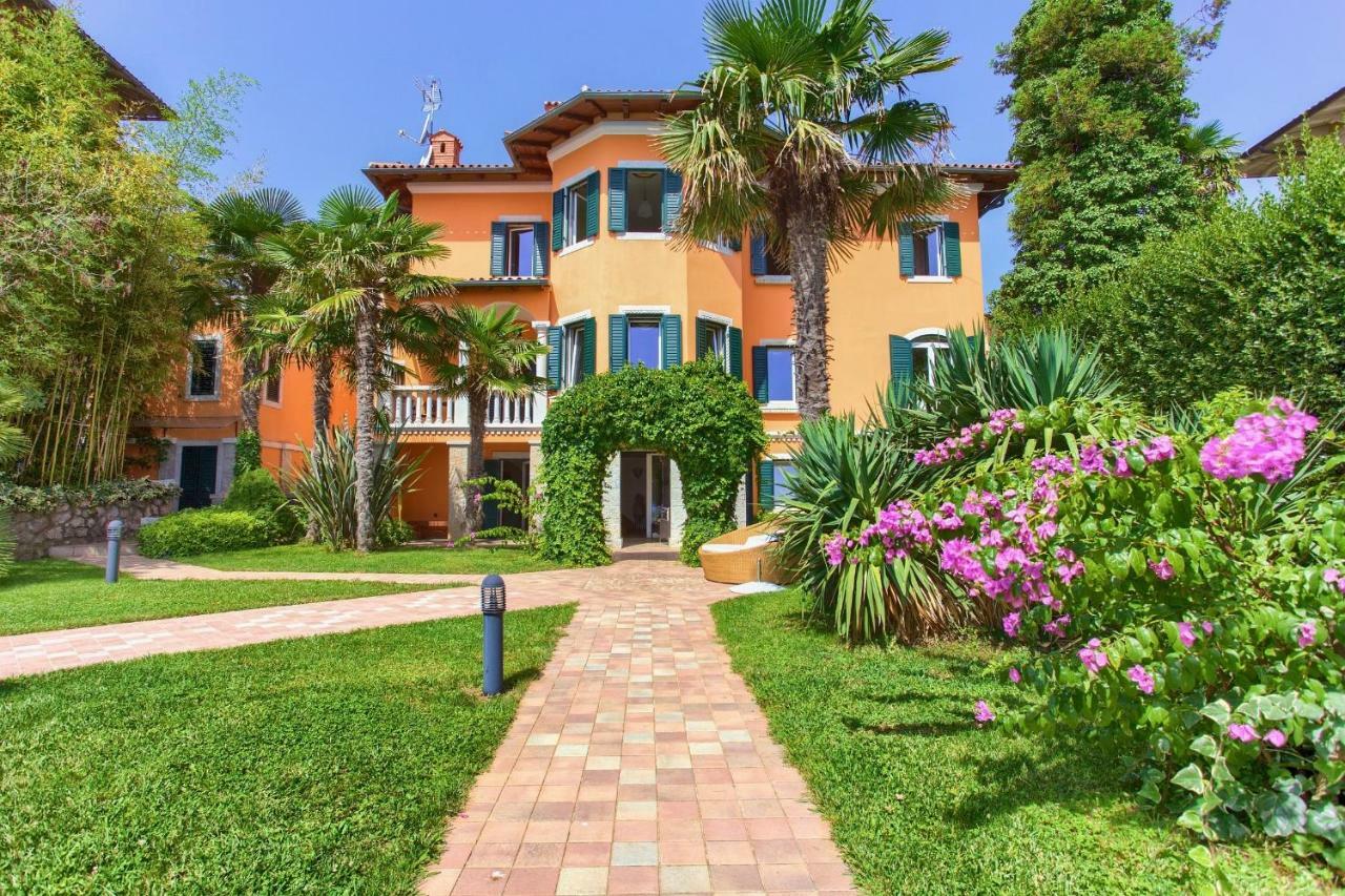 Villa Baronessa Lovran Exterior foto