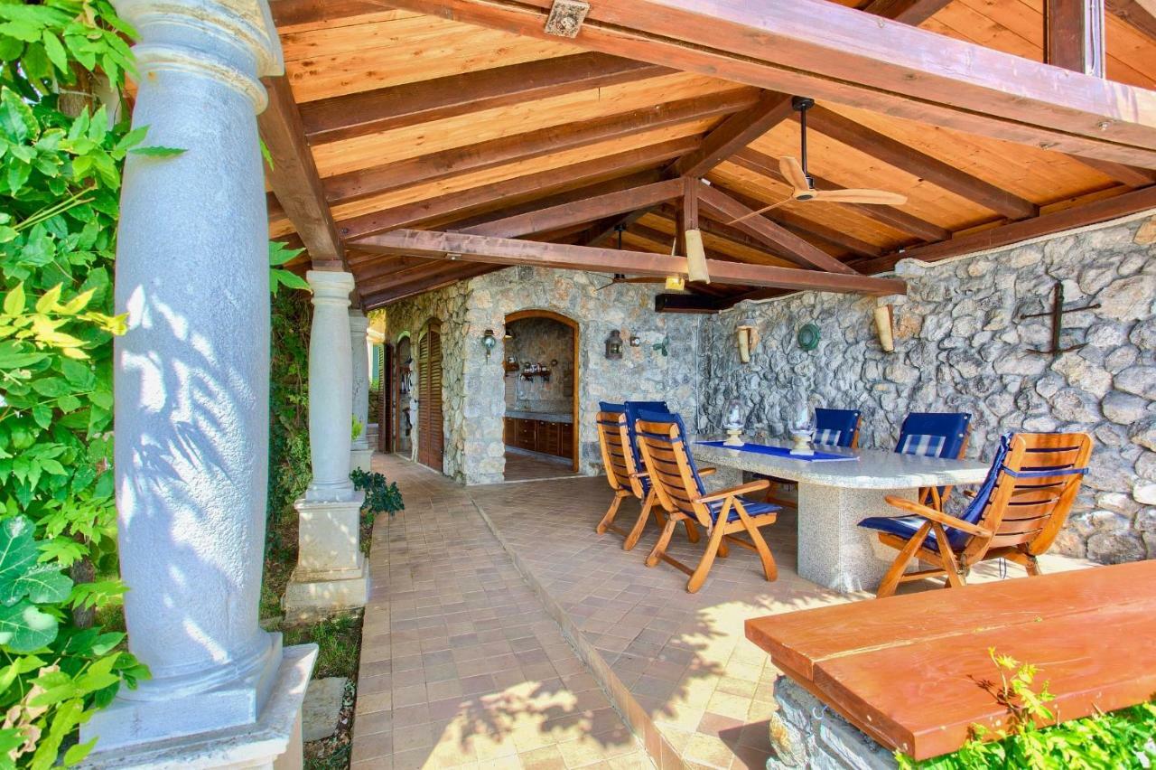 Villa Baronessa Lovran Exterior foto
